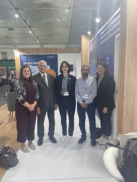 Pictured from left to right: Victoria Burrows (WorldGBC), Dr. Salah El-Hagar, President of Egypt Green Building Council, Cristina Gamboa (WorldGBC), Osama Kamel (Egypt GBC) and Audrey Nugent (WorldGBC) at COP27